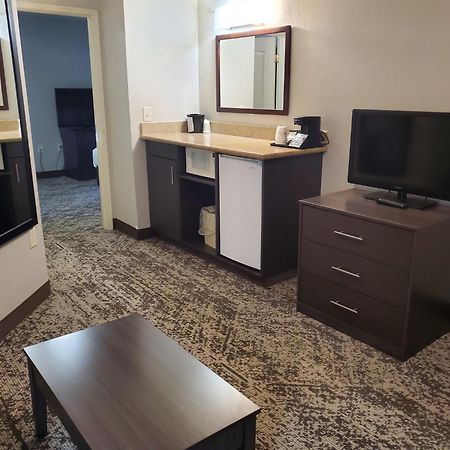 Best Western Fort Wayne Inn & Suites North Exterior foto